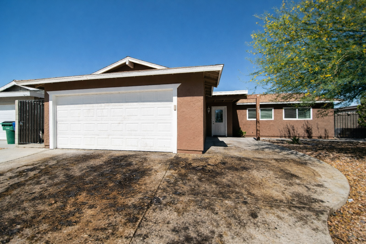 Dirty driveway before pressure washing